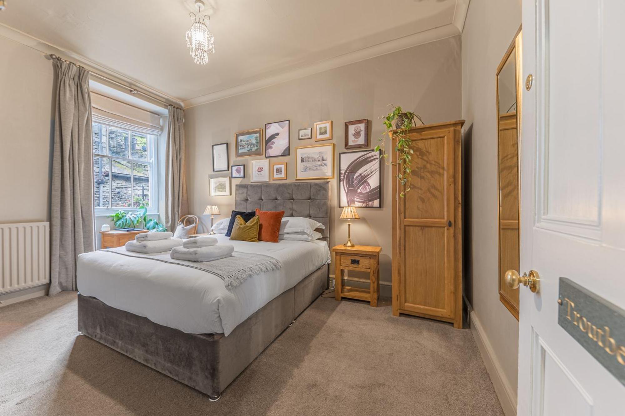 1869 Hotel Ambleside Ngoại thất bức ảnh