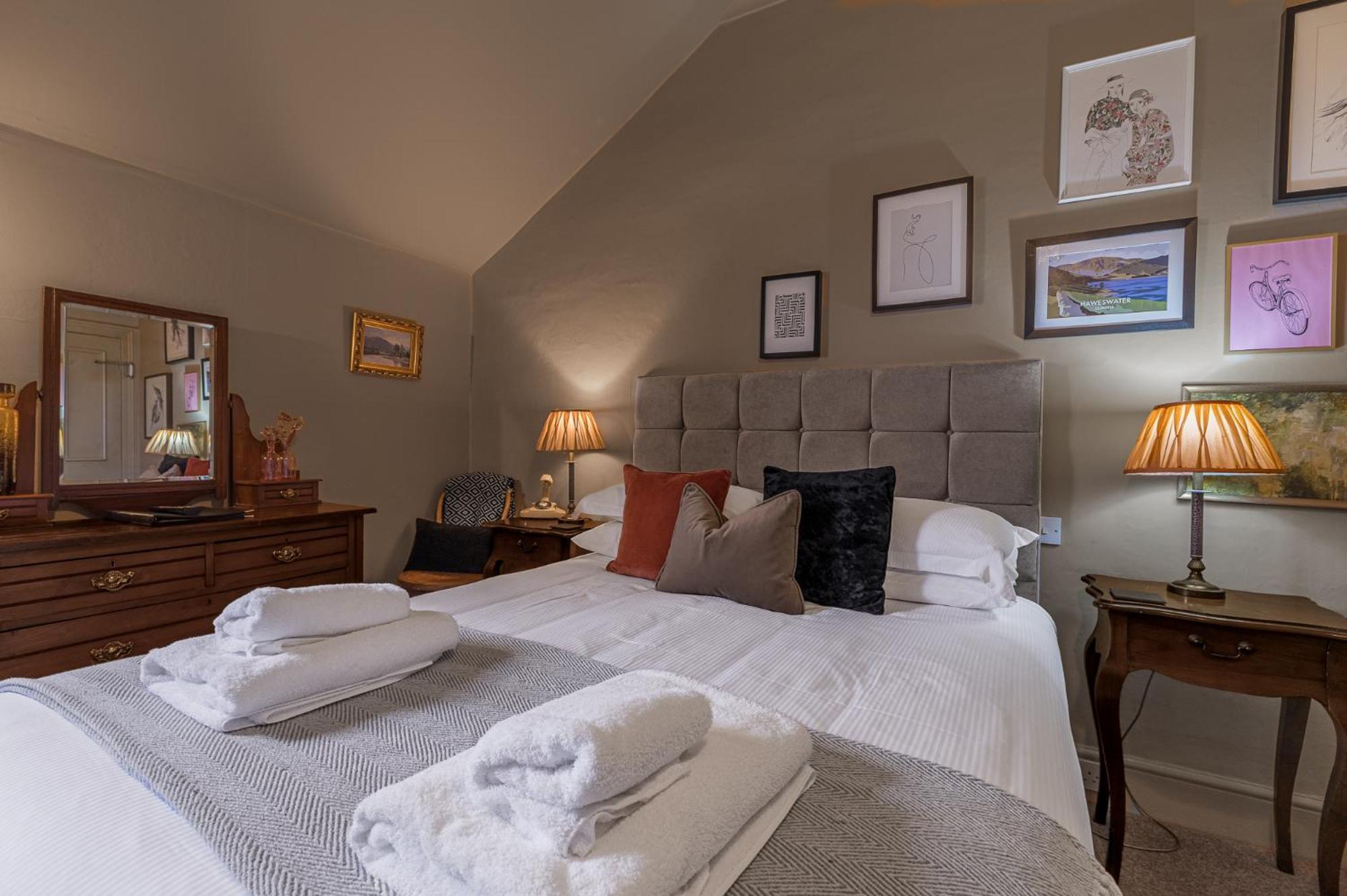 1869 Hotel Ambleside Ngoại thất bức ảnh