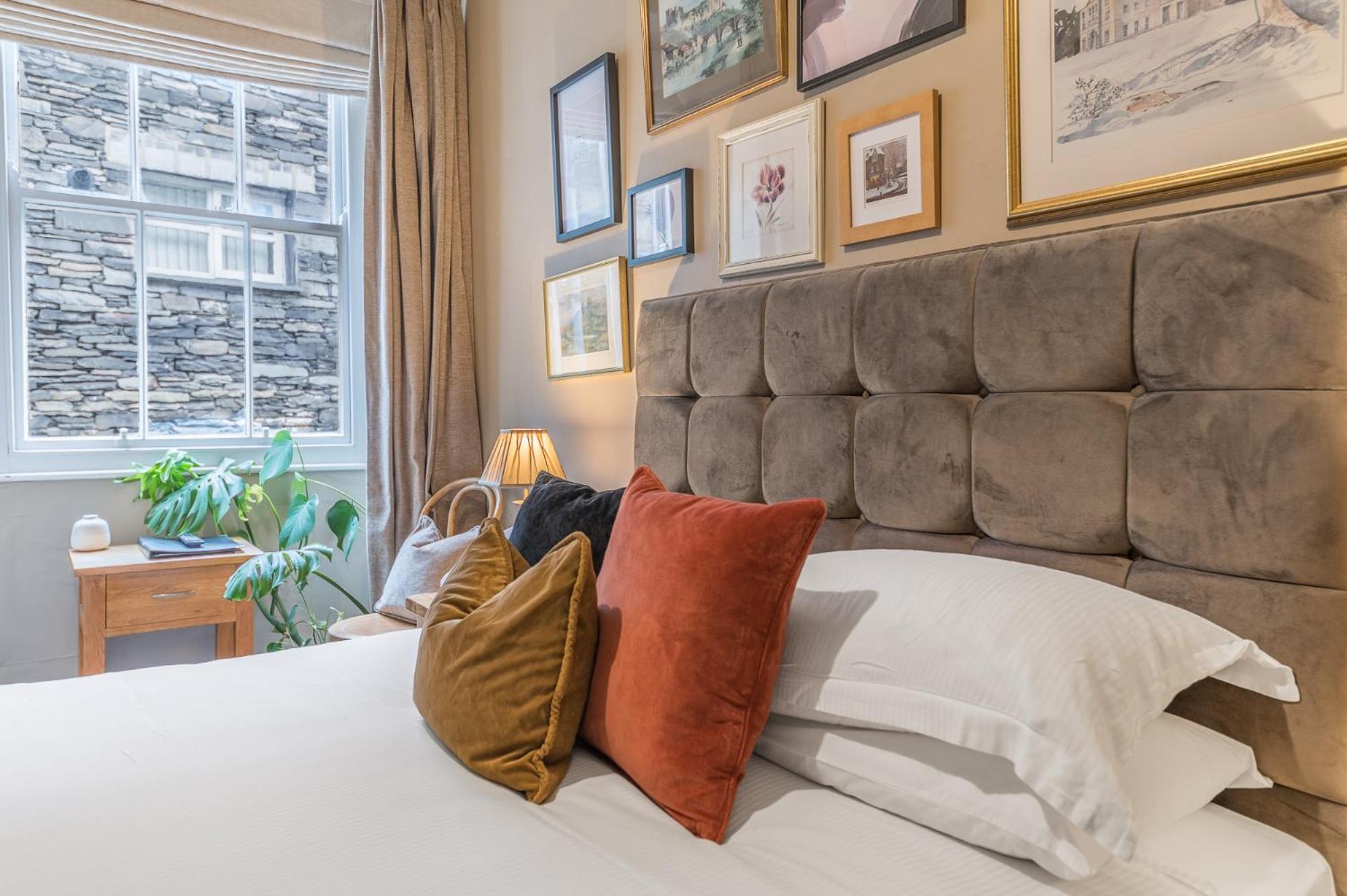 1869 Hotel Ambleside Ngoại thất bức ảnh