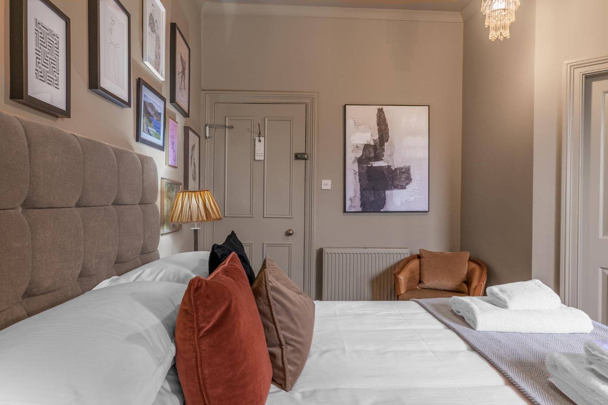 1869 Hotel Ambleside Ngoại thất bức ảnh